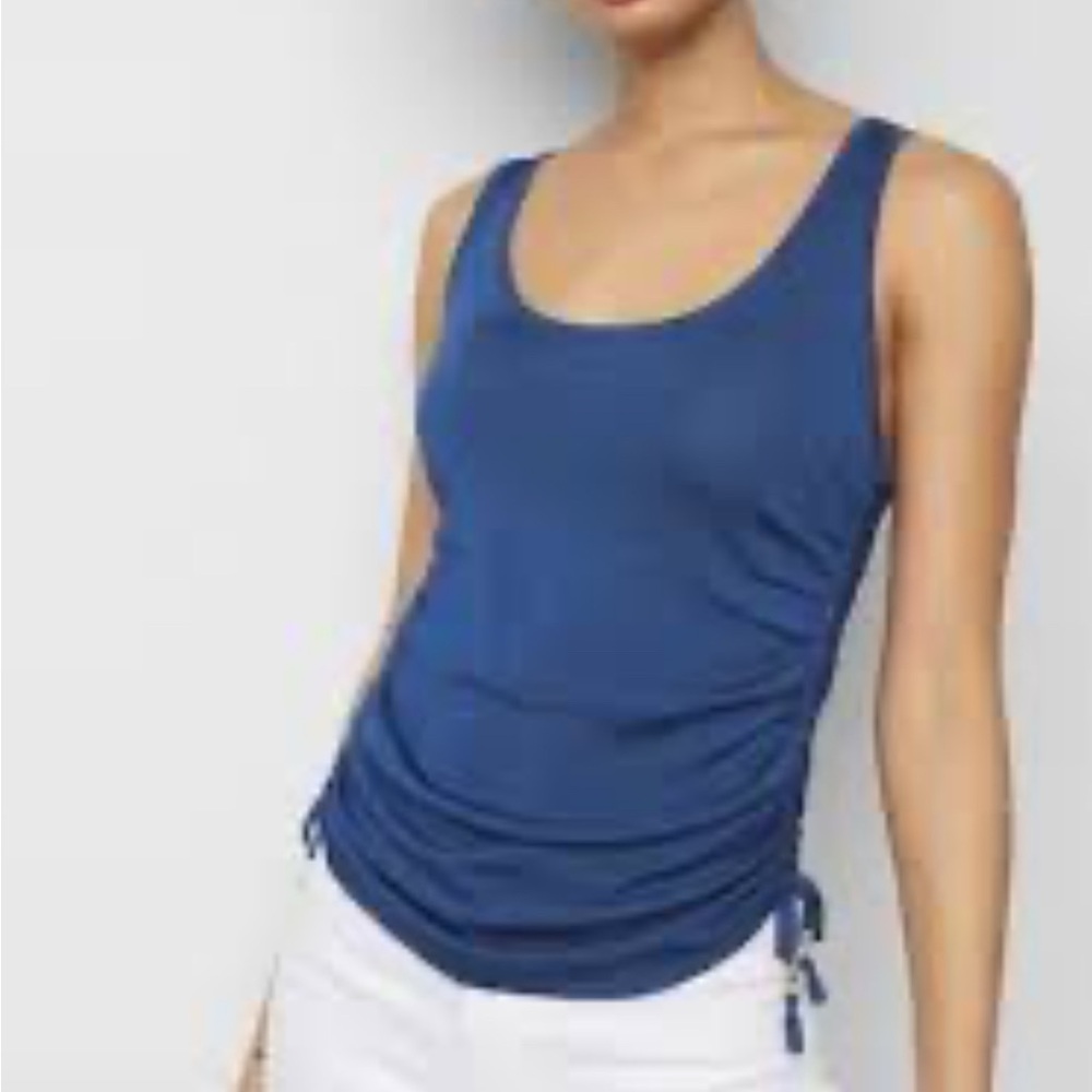 WHITE HOUSE BLACK MARKET NWT Medium